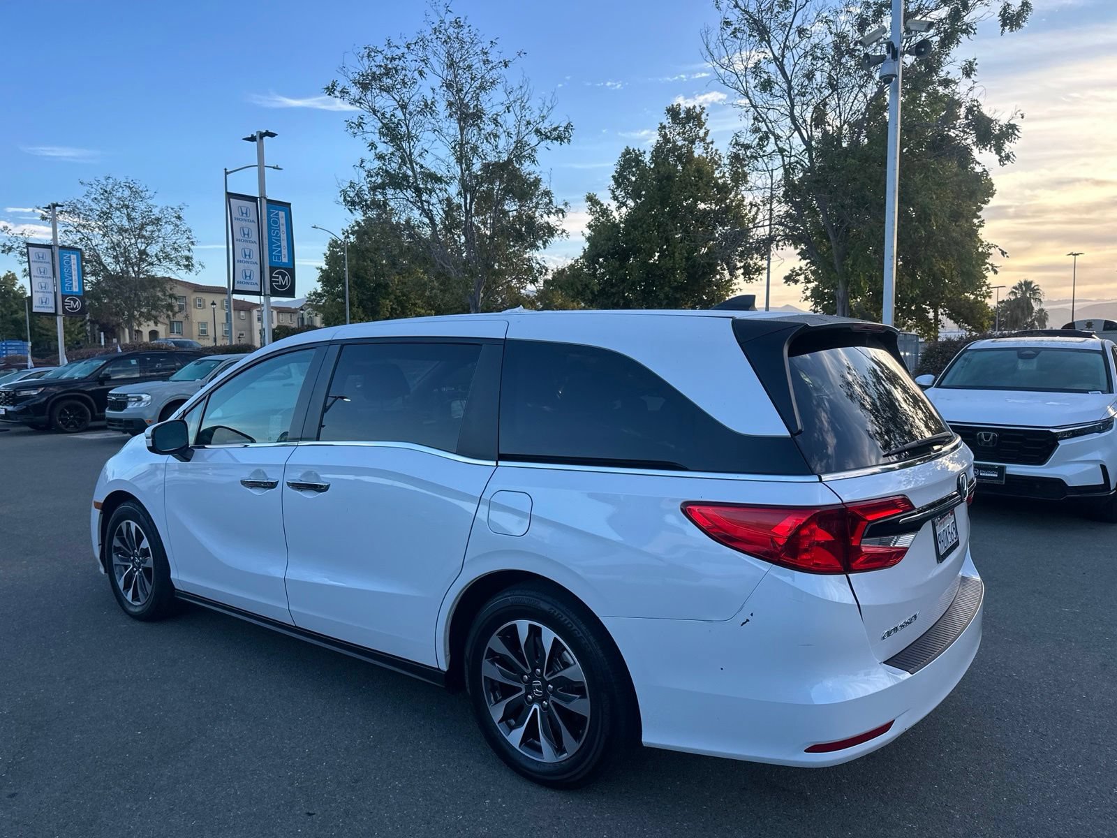 Used 2023 Honda Odyssey EX-L image 4