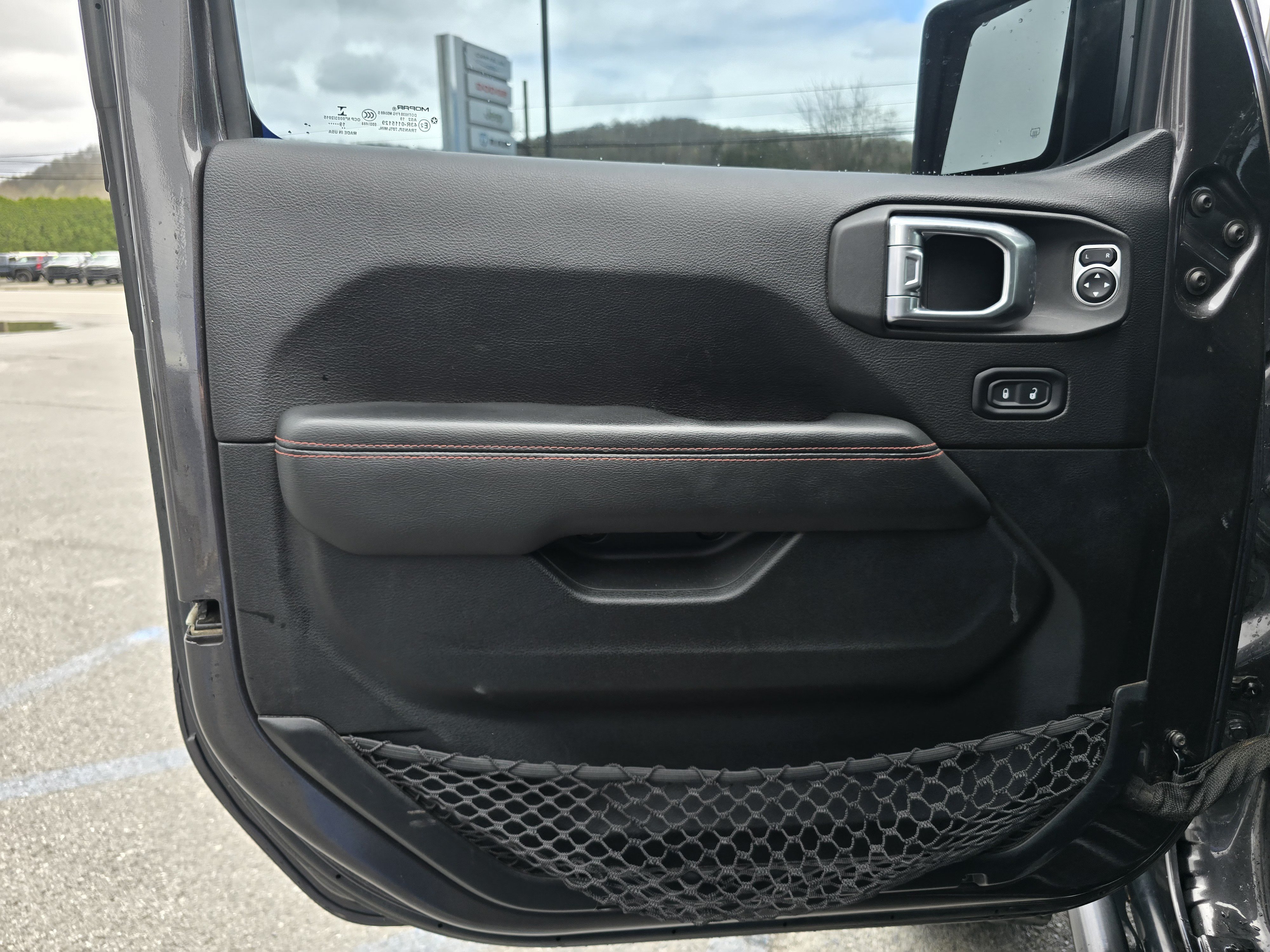 Used 2020 Jeep Gladiator Rubicon AWD/4WD image 15