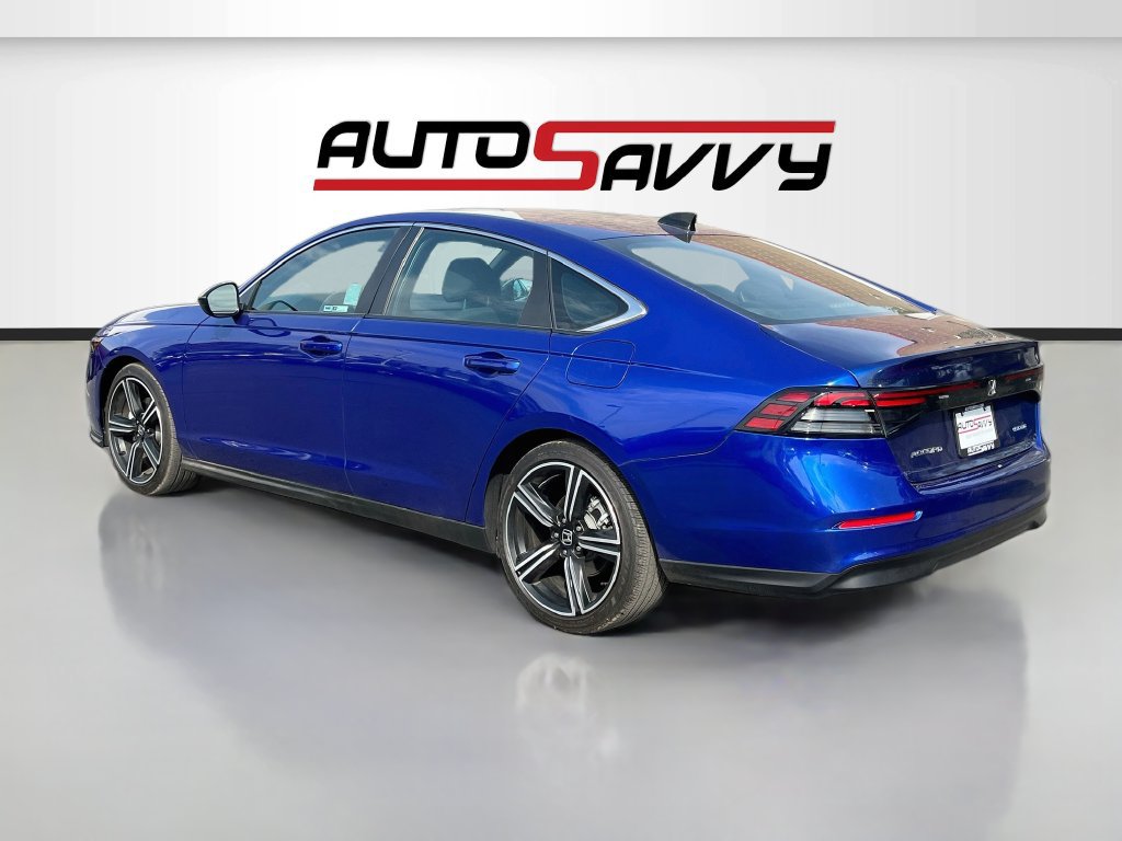 Used 2025 Honda Accord Sport image 5