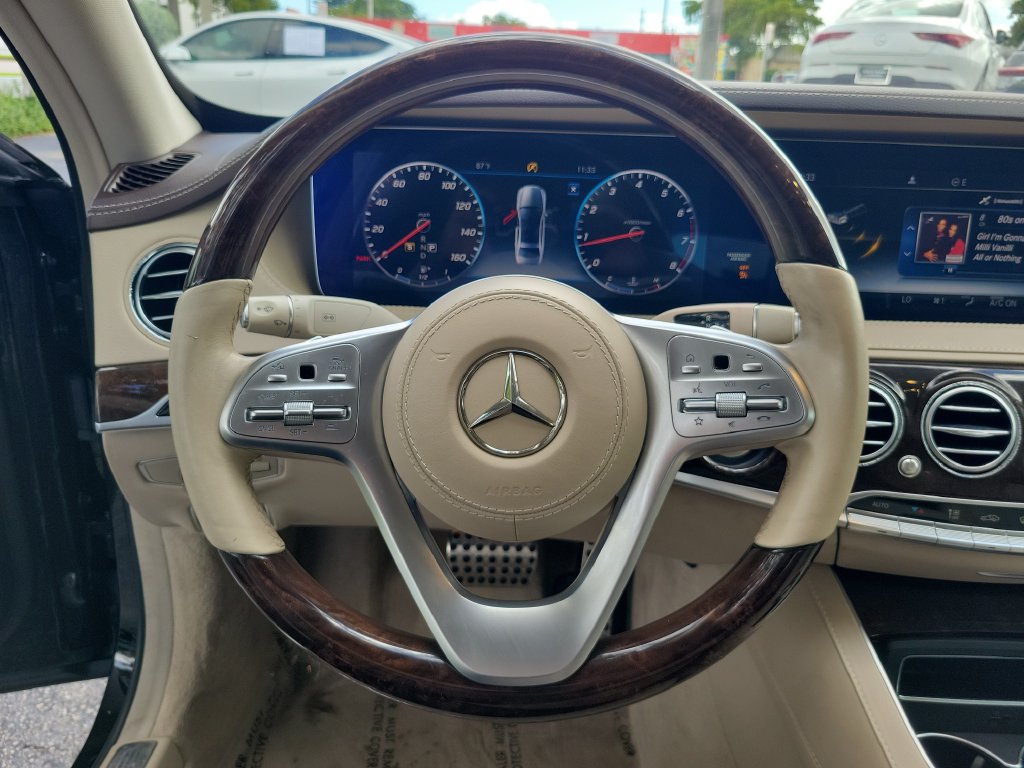 Used 2020 Mercedes-Benz S 560 4MATIC Sedan image 29