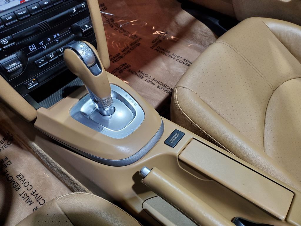 Used 2011 Porsche Boxster image 24