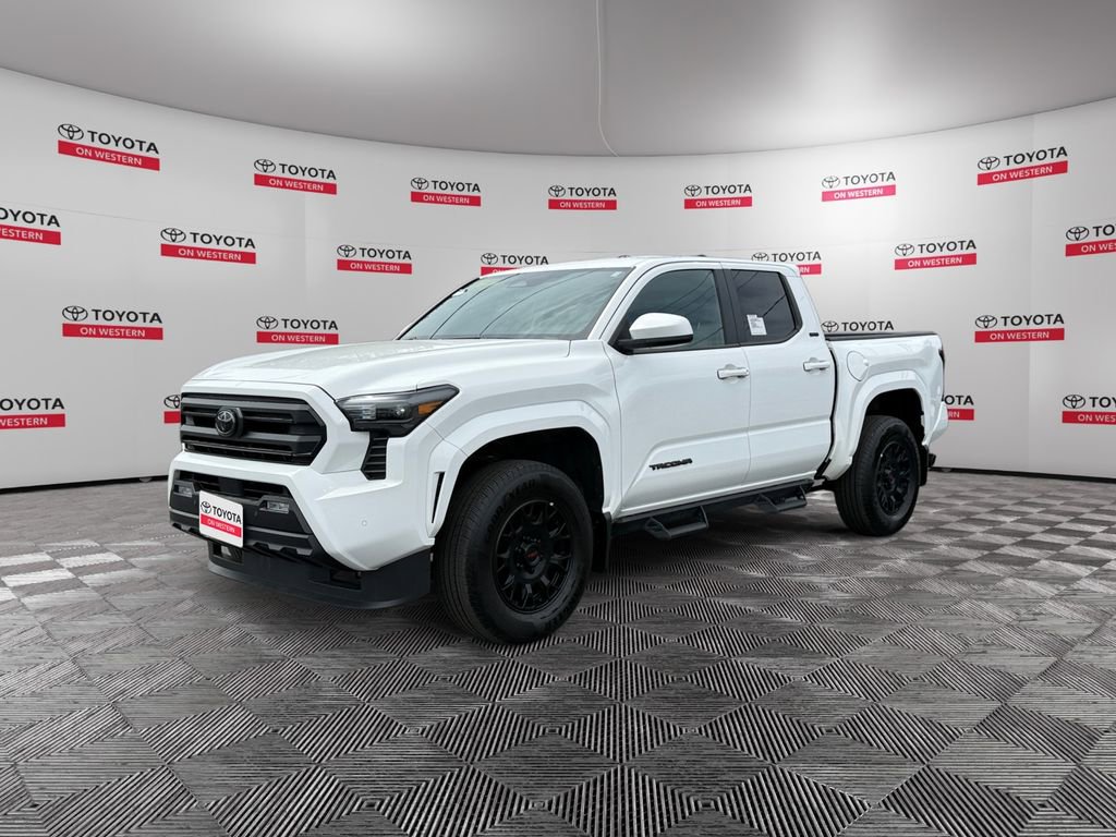 Used 2025 Toyota Tacoma SR5 AWD/4WD image 7