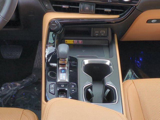 Used 2025 Lexus NX 350 AWD w/ Accessory Package (K3) image 18