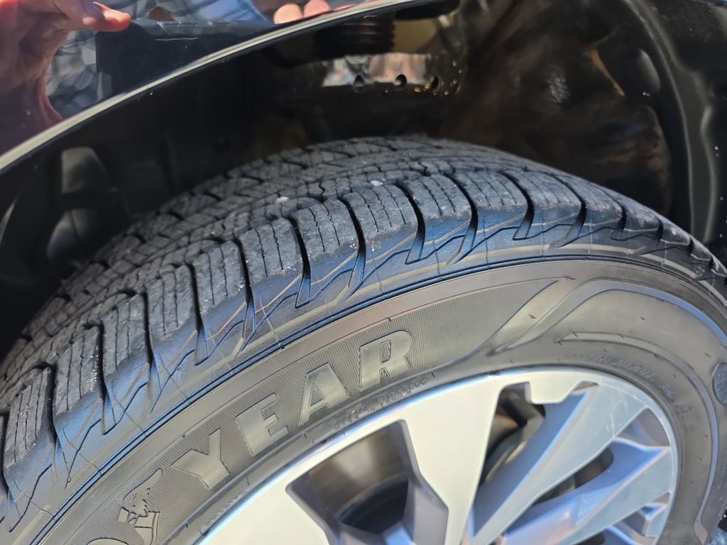 Used 2017 Subaru Outback 3.6R Touring image 39