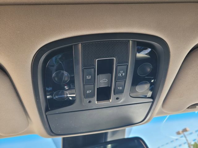 Used 2019 Kia Sorento EX w/ EX Touring Package FWD image 22