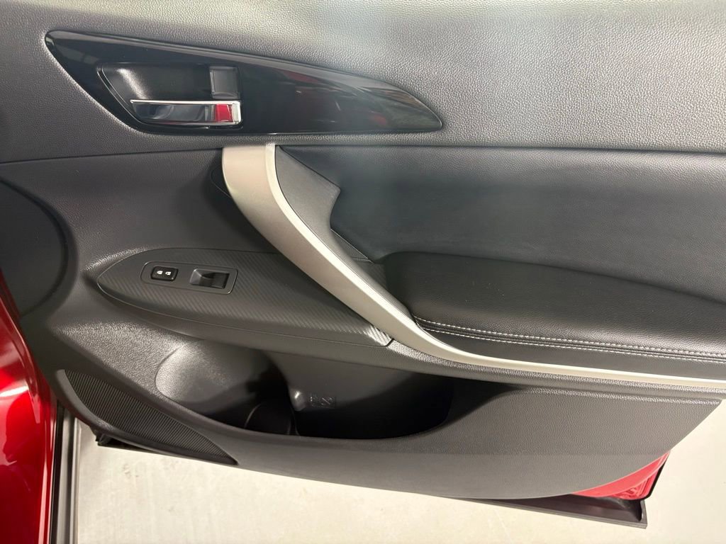 Used 2024 Mitsubishi Eclipse Cross SE image 11
