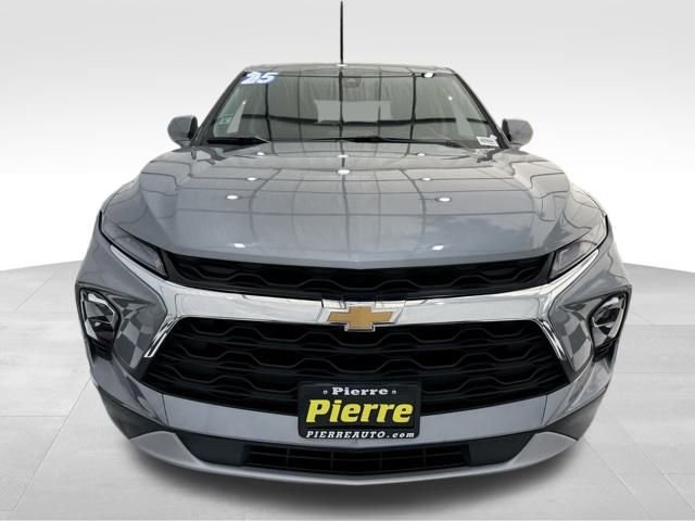 Used 2025 Chevrolet Blazer LT image 9