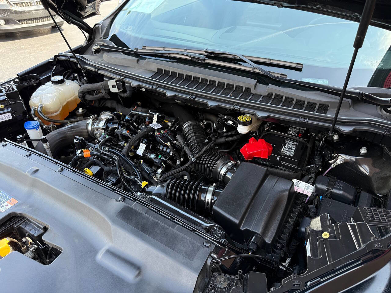 Used 2021 Ford Edge ST image 10