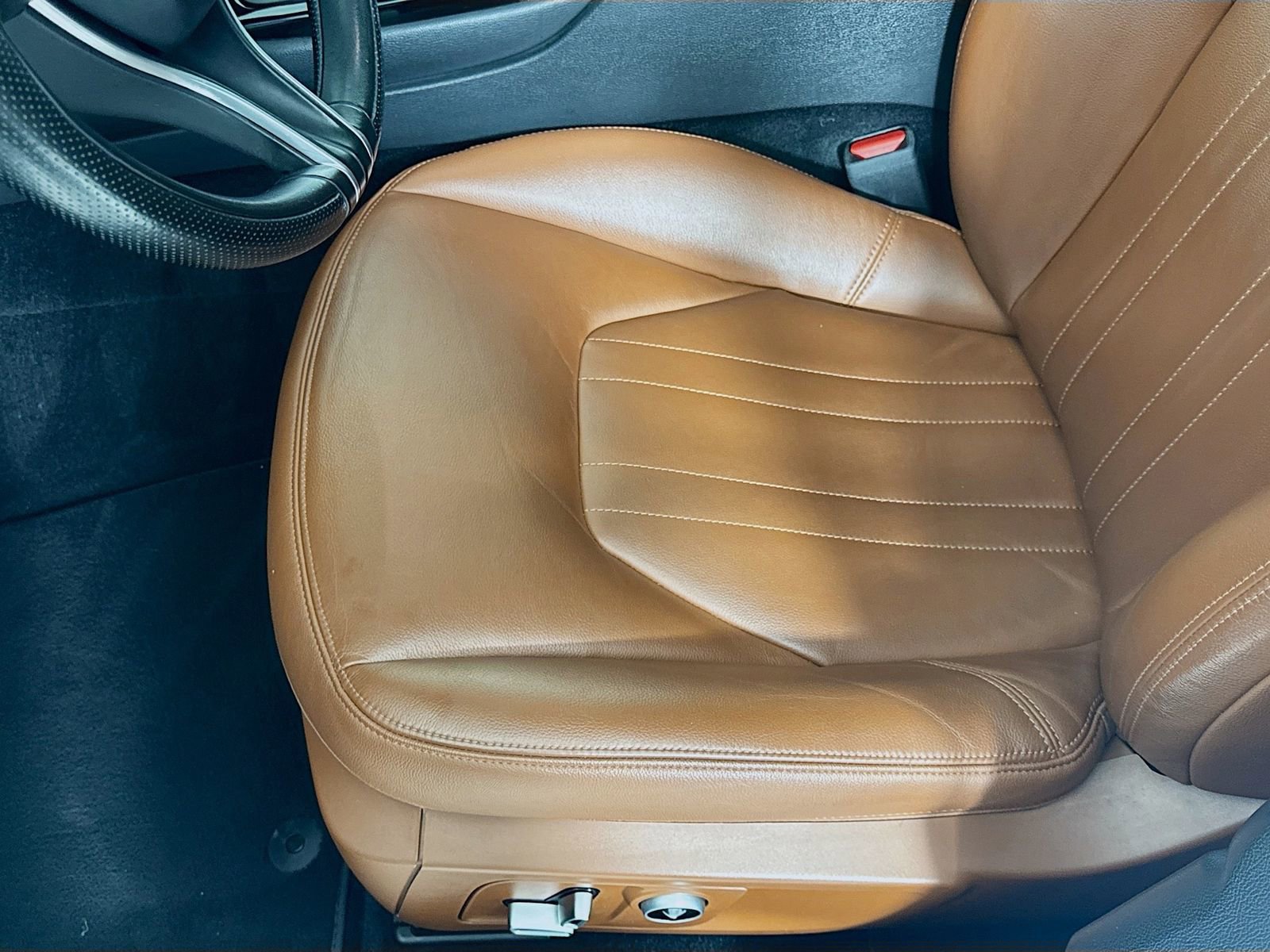 Used 2021 Maserati Levante image 17