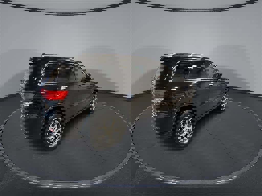 Used 2019 Jeep Grand Cherokee Overland image 8