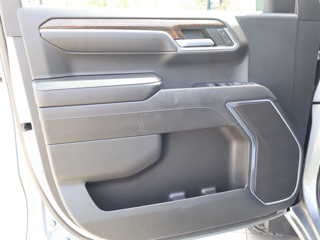 Certified 2023 GMC Sierra 1500 Elevation image 11