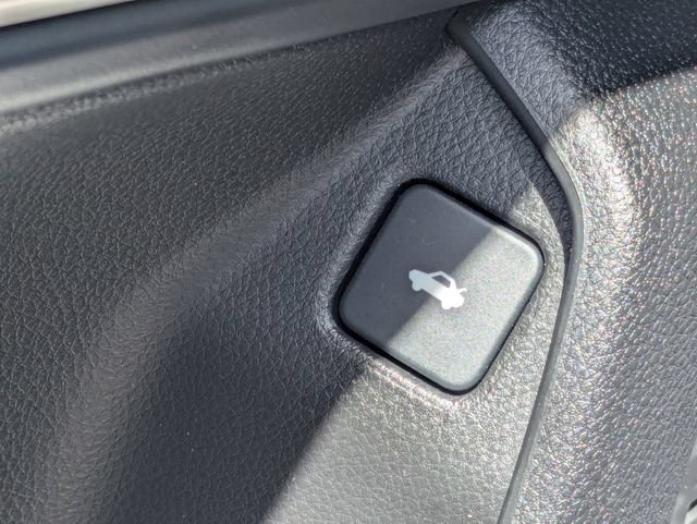 Certified 2025 Acura TLX w/ Technology Package FWD image 21