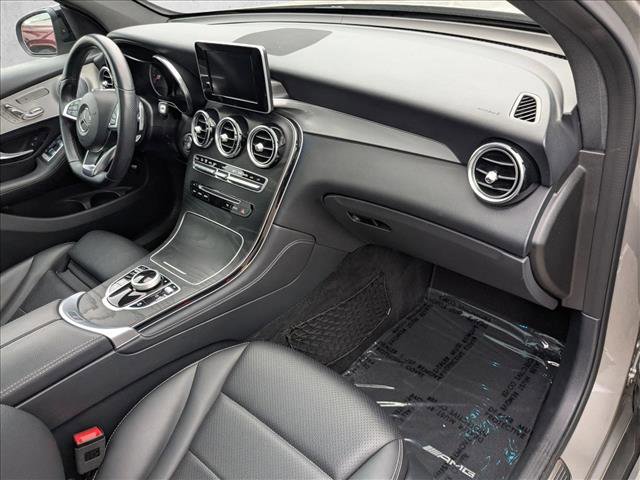 Used 2019 Mercedes-Benz GLC 300 image 24