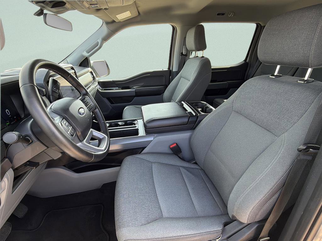 Used 2025 Ford F150 XLT w/ Equipment Group 301A Standard image 19