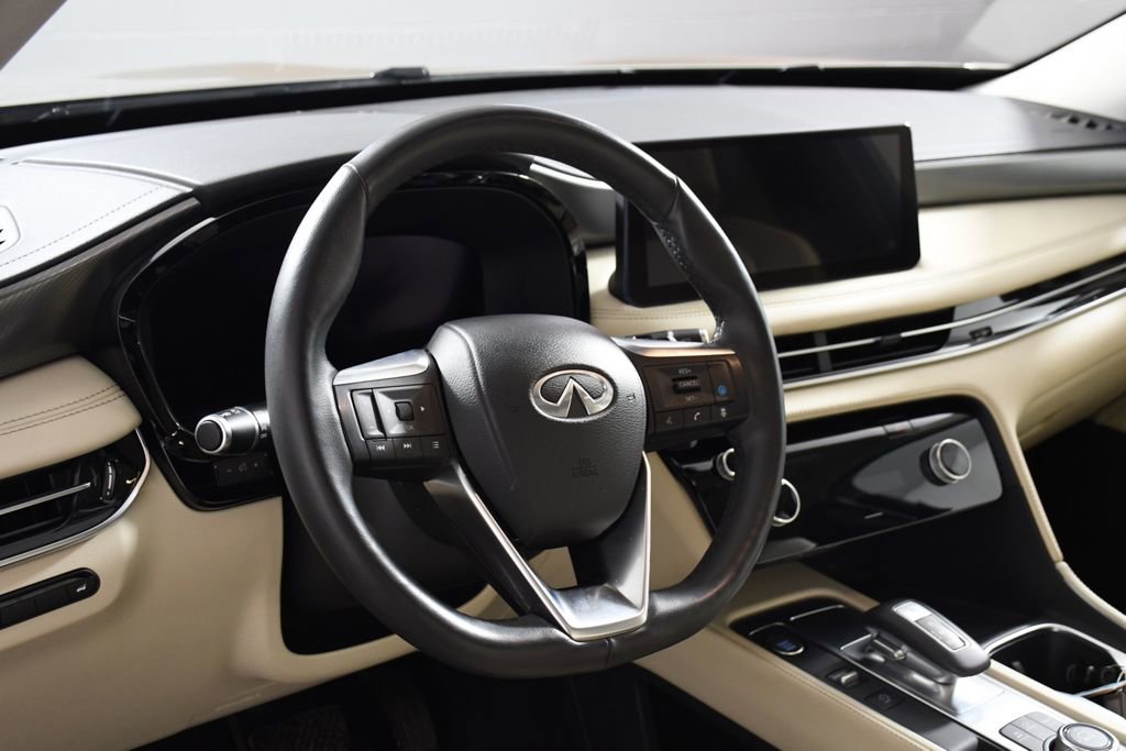 Used 2023 INFINITI QX60 Luxe w/ Cargo Package image 13