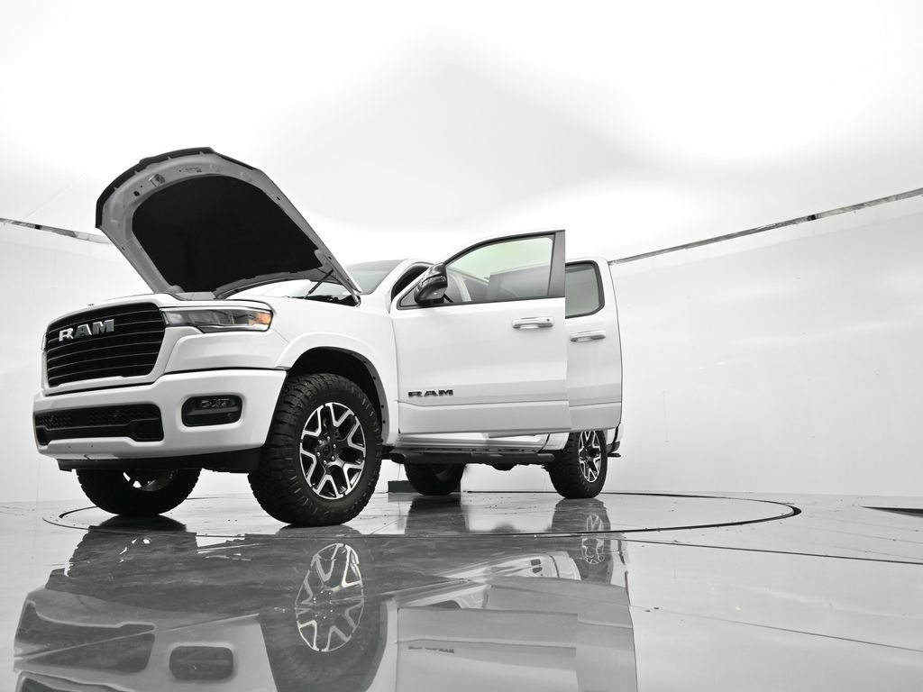 New 2025 RAM 1500 Laramie w/ Sport Appearance Package AWD/4WD image 47