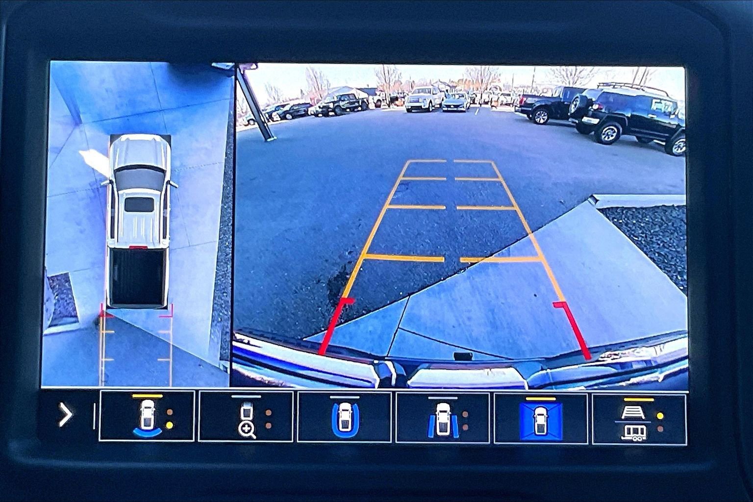 Used 2021 GMC Sierra 1500 AT4 w/ AT4 Value Package image 13