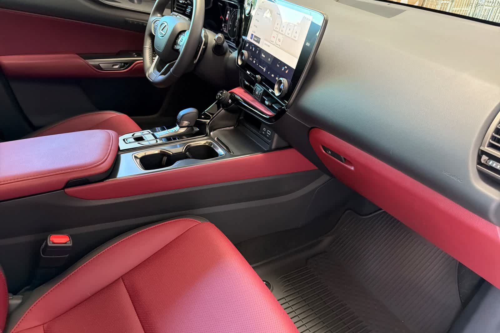 Certified 2025 Lexus NX 350 AWD w/ Accessory Package (A2) image 16