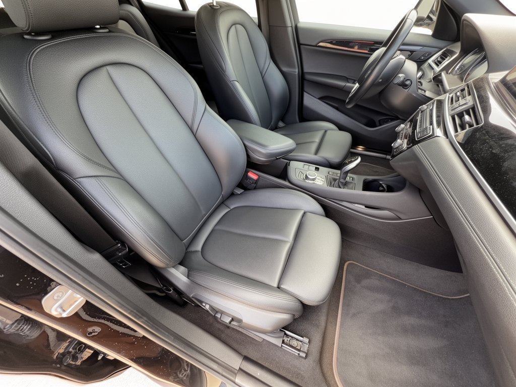Used 2020 BMW X2 sDrive28i w/ Convenience Package FWD image 30