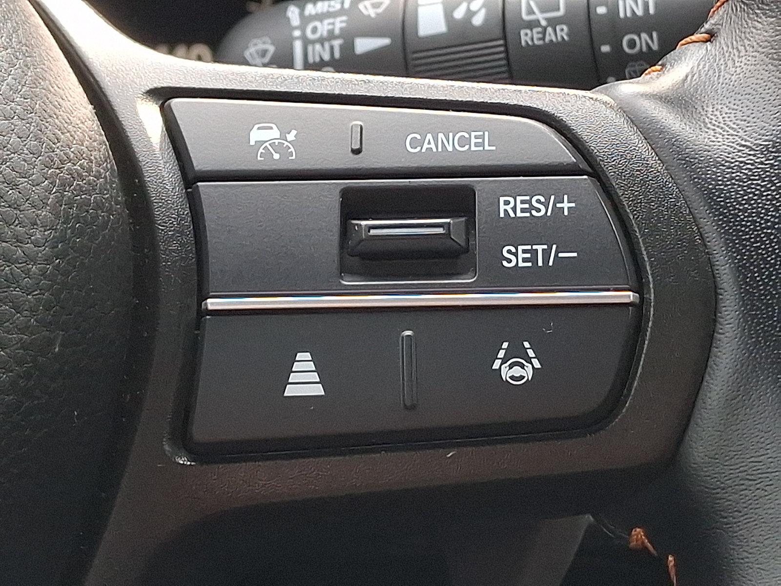 Used 2025 Honda CR-V Sport-L image 23