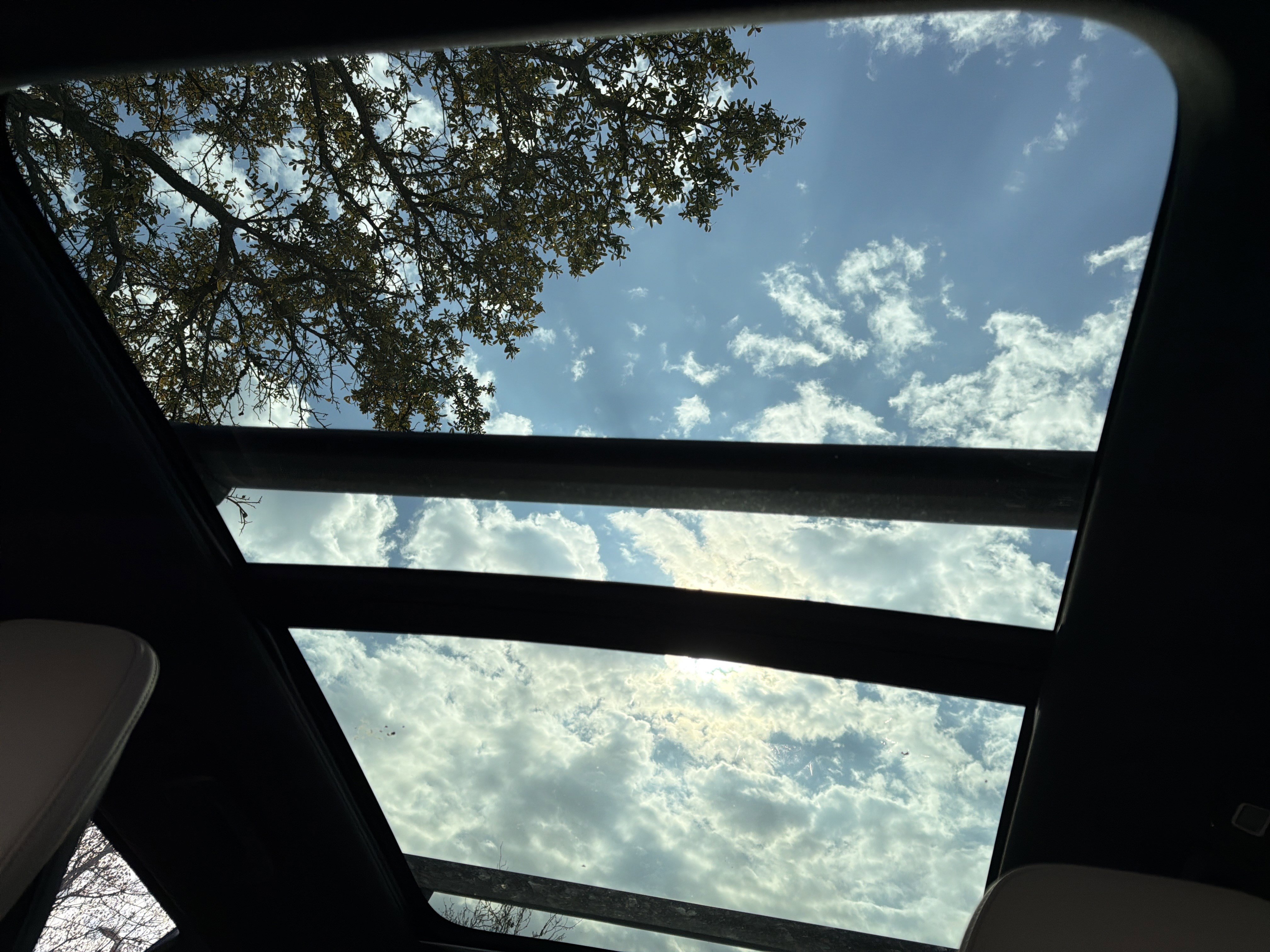 Used 2026 Volvo XC90 B6 Plus w/ Protection Package Premier image 28