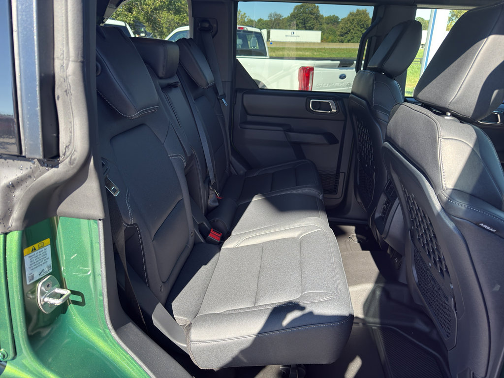 New 2025 Ford Bronco Badlands w/ Sasquatch Package image 11