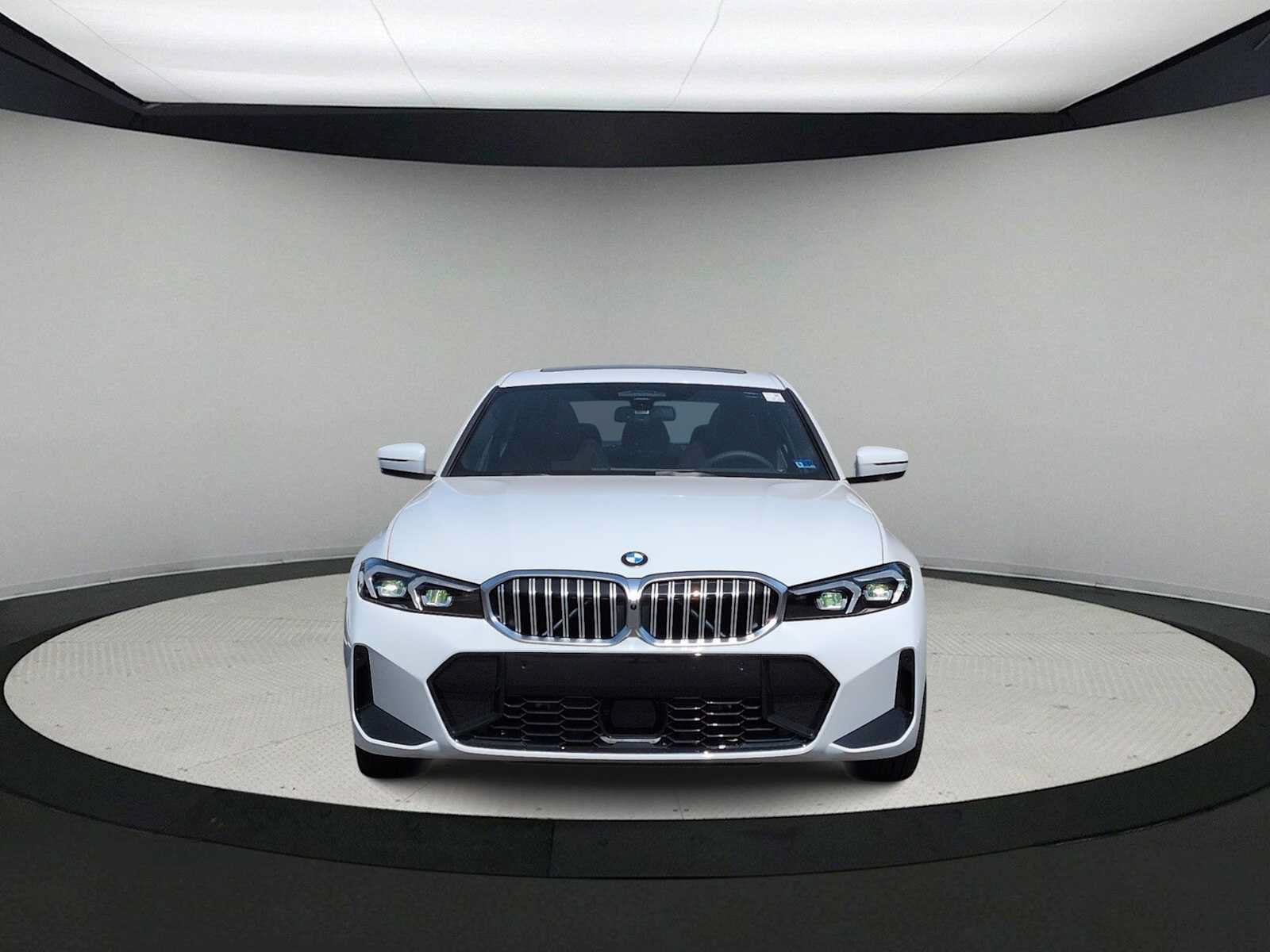 New 2026 BMW 330i xDrive Sedan w/ M Sport Package AWD/4WD image 3