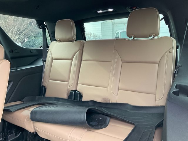 Used 2023 Chevrolet Tahoe Premier image 17