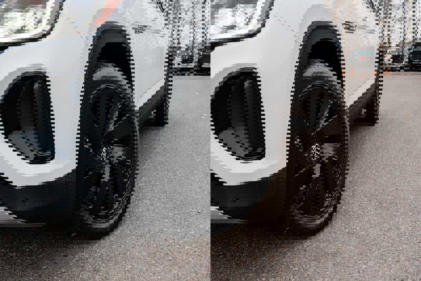 Used 2024 Volkswagen Atlas Cross Sport SE image 15