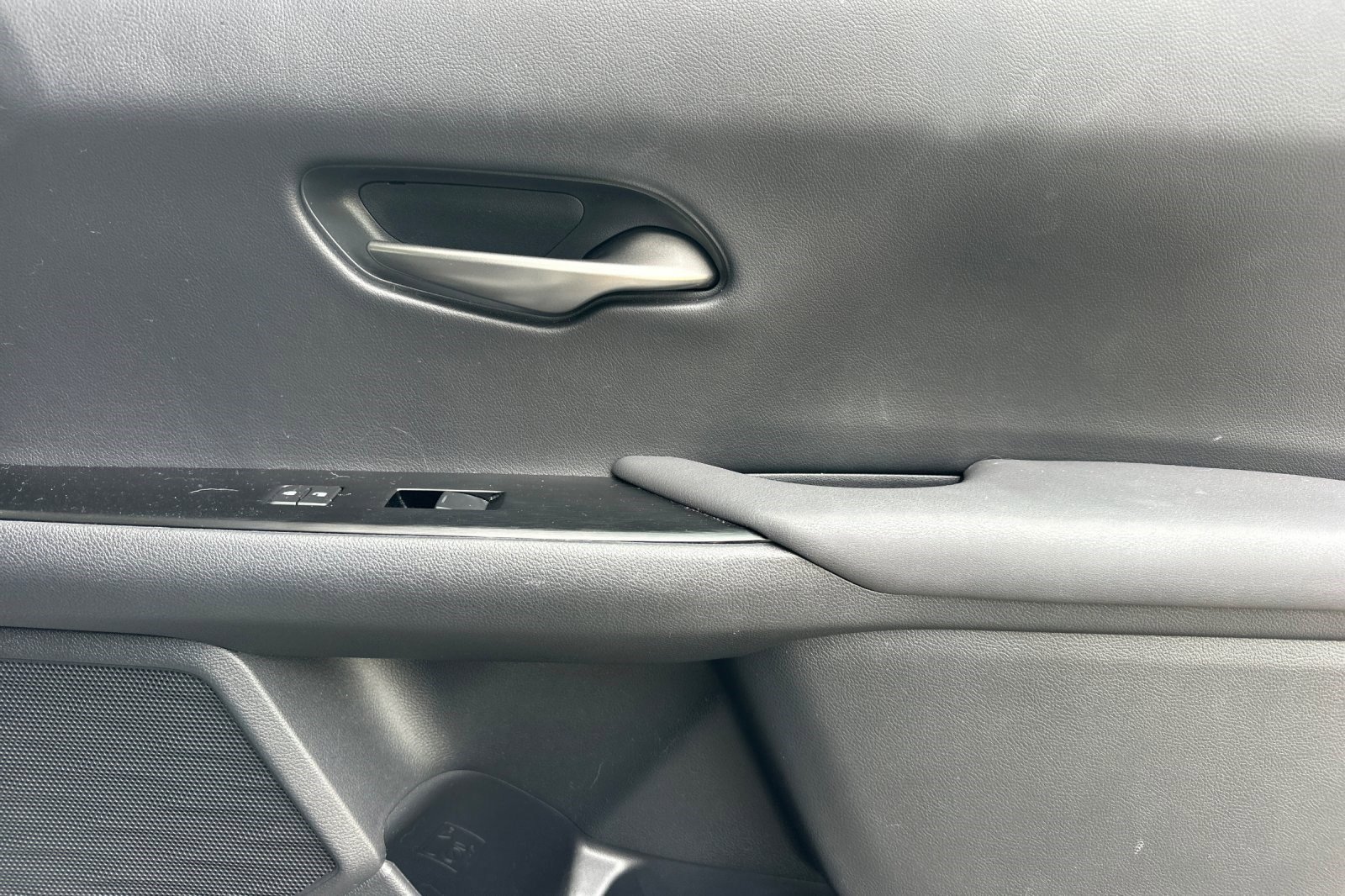 Used 2019 Lexus UX 200 F Sport w/ F Sport Premium Package image 22