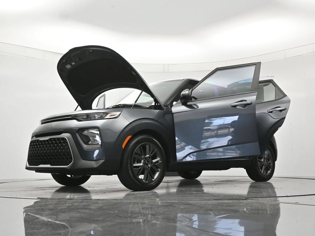 Used 2021 Kia Soul S FWD image 48