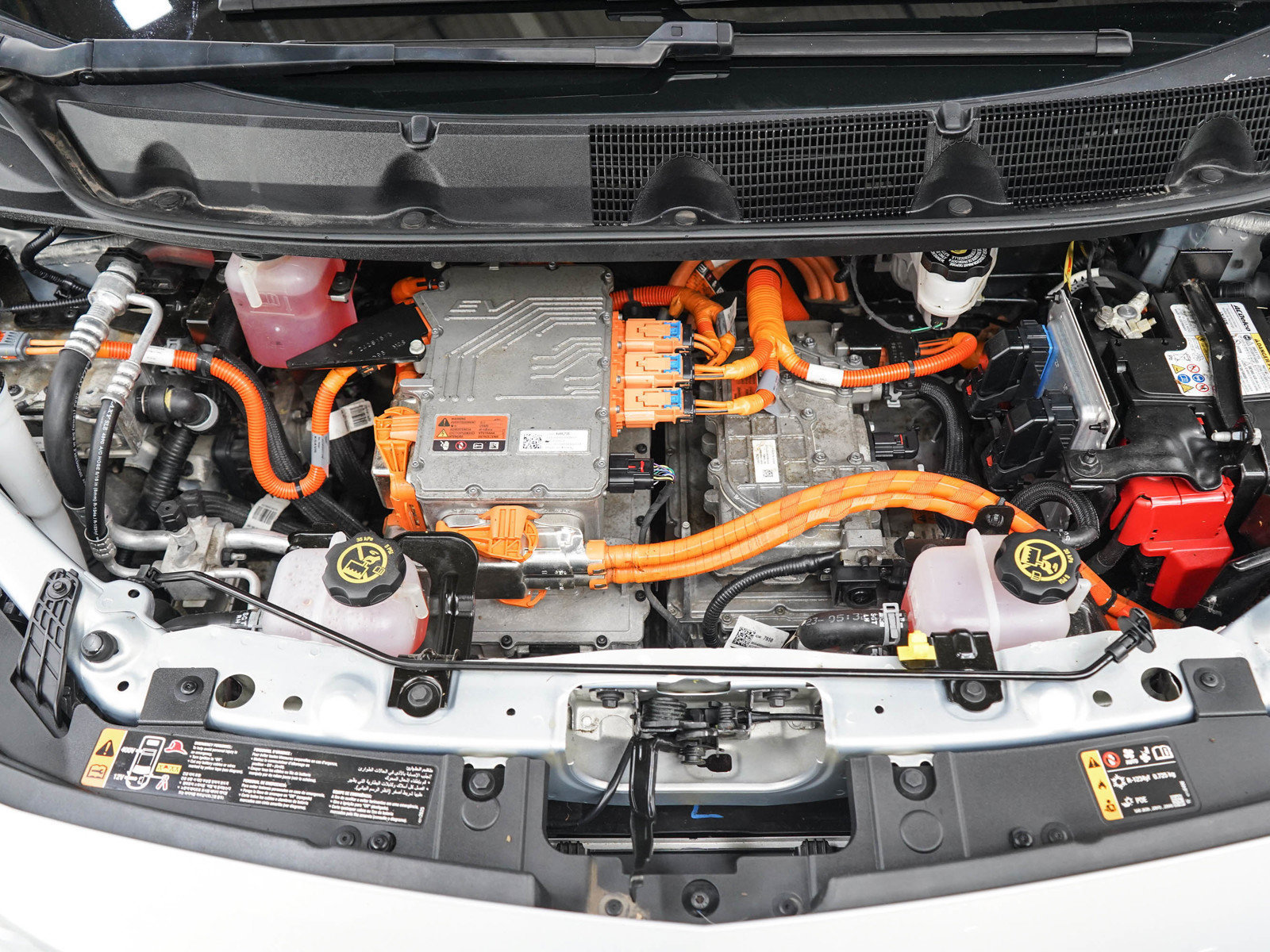Used 2023 Chevrolet Bolt LT w/ Driver Confidence Package FWD image 30