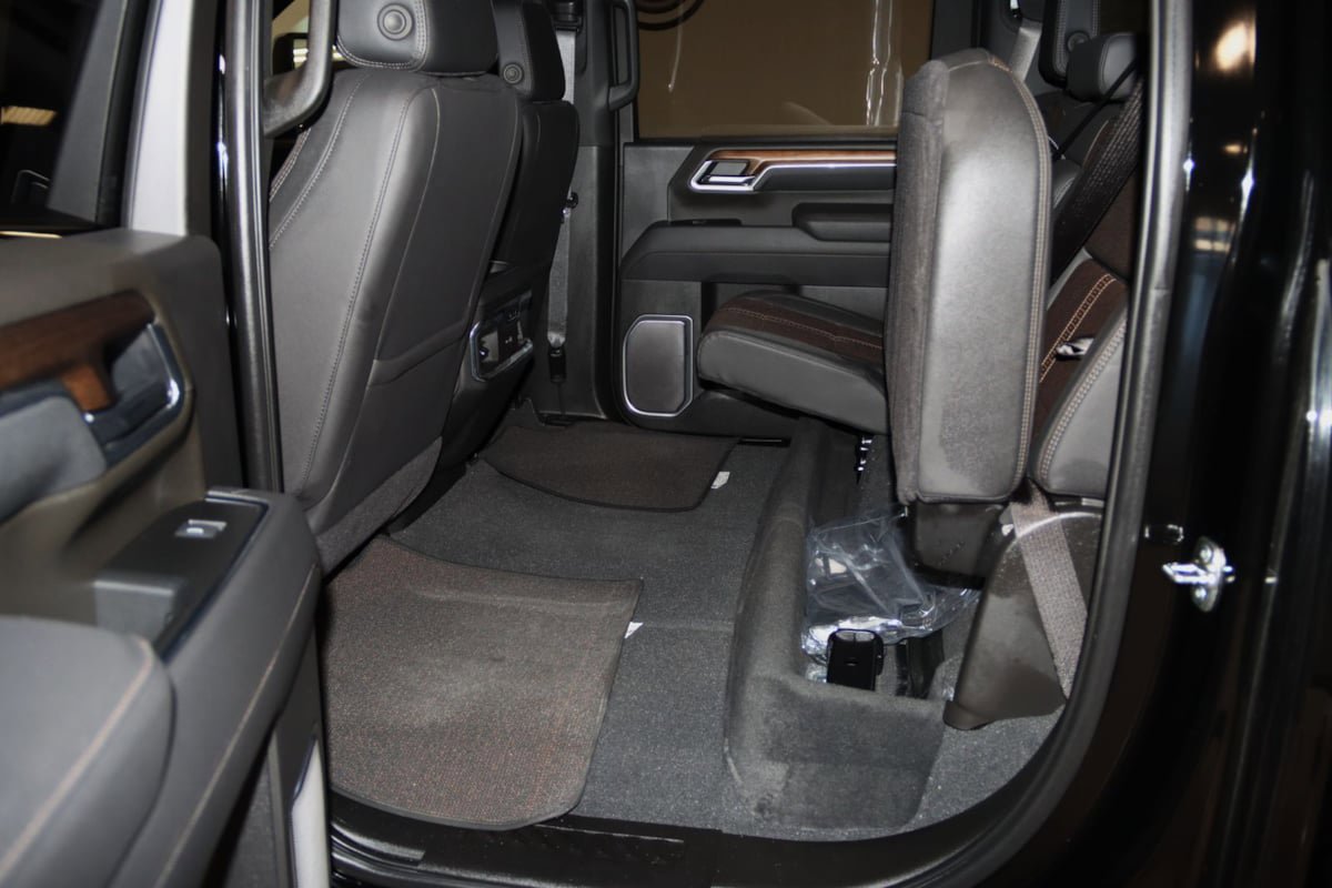 Used 2025 Chevrolet Silverado 2500 High Country w/ Technology Package image 61