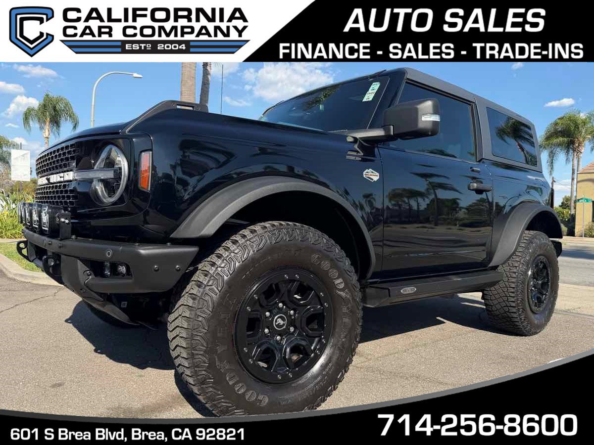 Used 2022 Ford Bronco Wildtrak AWD/4WD image 1