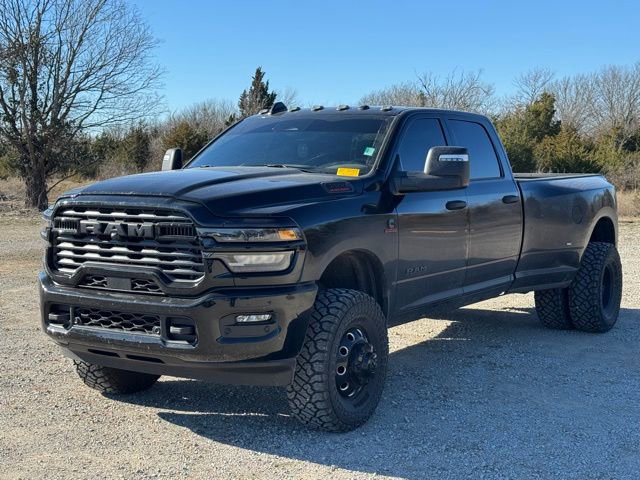 Used 2025 RAM 3500 Big Horn image 2