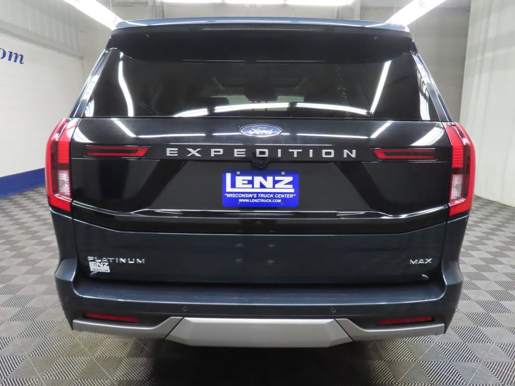 Used 2025 Ford Expedition Max Platinum w/ Platinum Ultimate Package AWD/4WD image 45