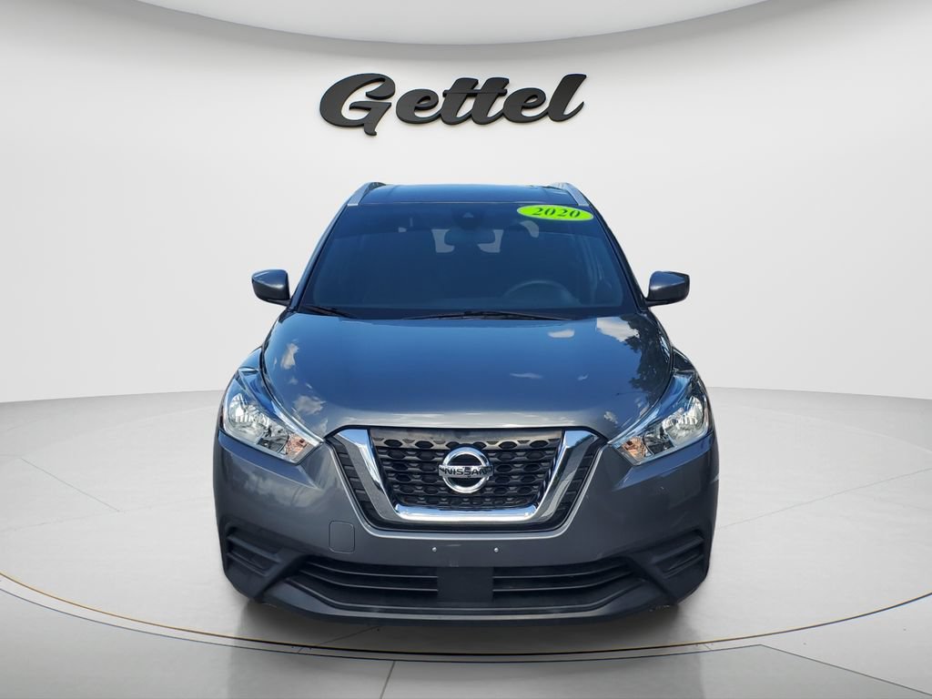 Used 2020 Nissan Kicks SV FWD image 2
