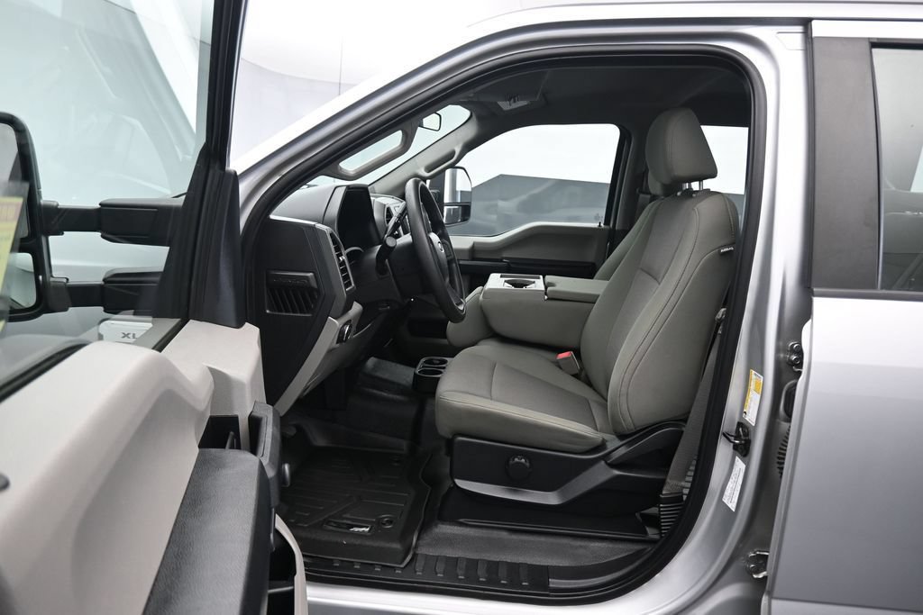 Used 2018 Ford F250 XL w/ XL Value Package AWD/4WD image 11