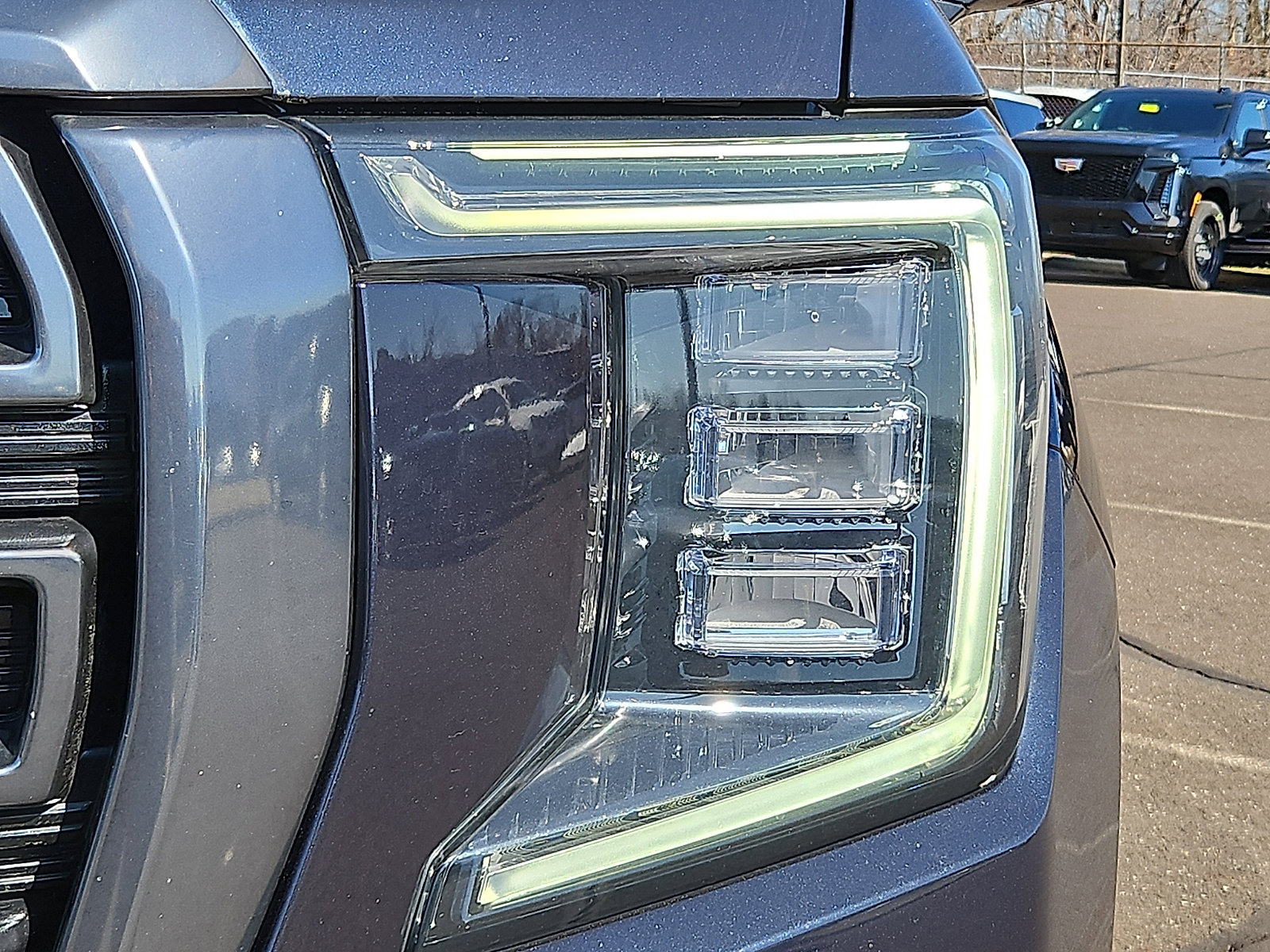 Used 2022 GMC Yukon AT4 image 9