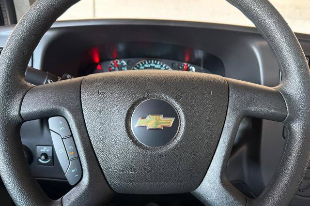 New 2026 Chevrolet Express 2500 w/ Driver Convenience Package RWD image 25