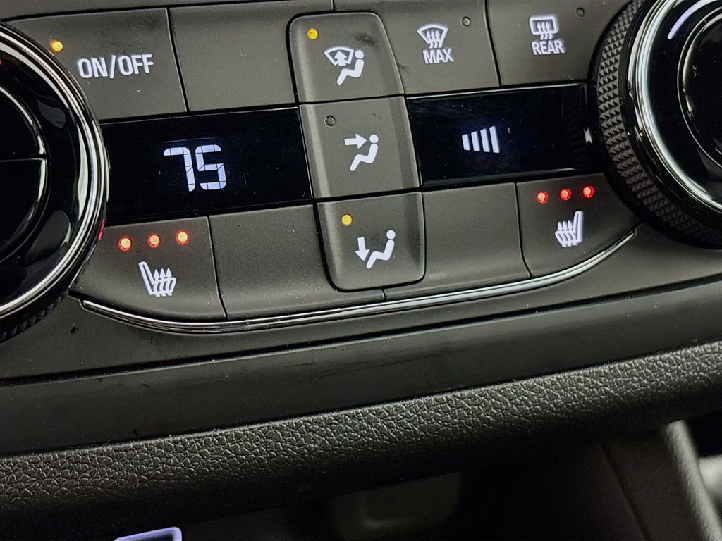 Used 2025 Buick Envista Preferred w/ Convenience I Package image 21