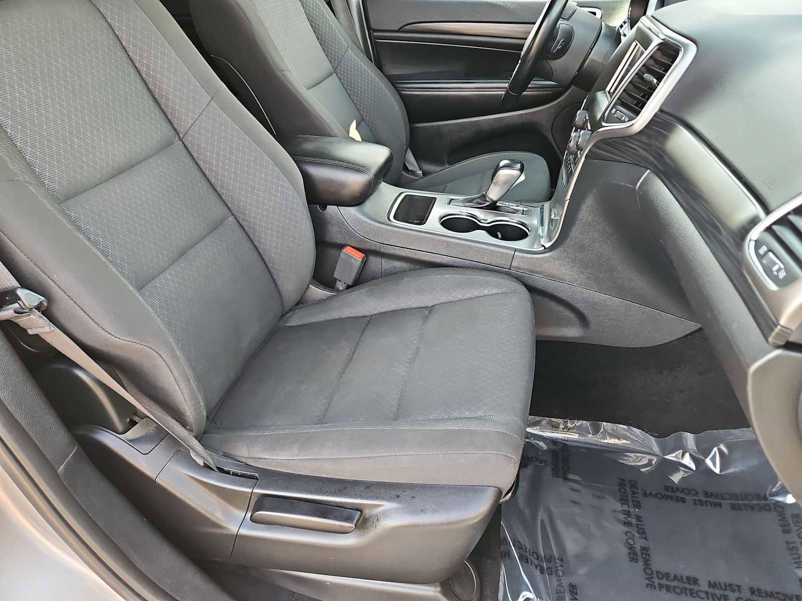 Used 2020 Jeep Grand Cherokee Laredo image 22