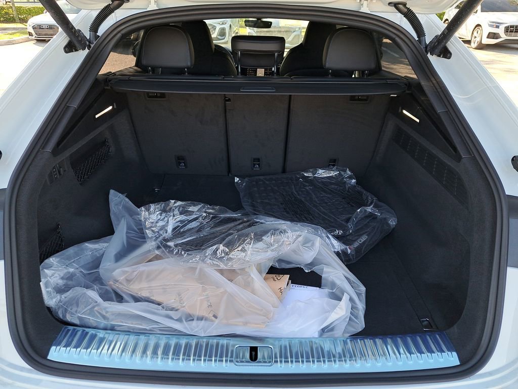 New 2026 Audi RS Q8 performance image 30