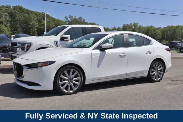 Used 2023 MAZDA MAZDA3 s FWD image 2