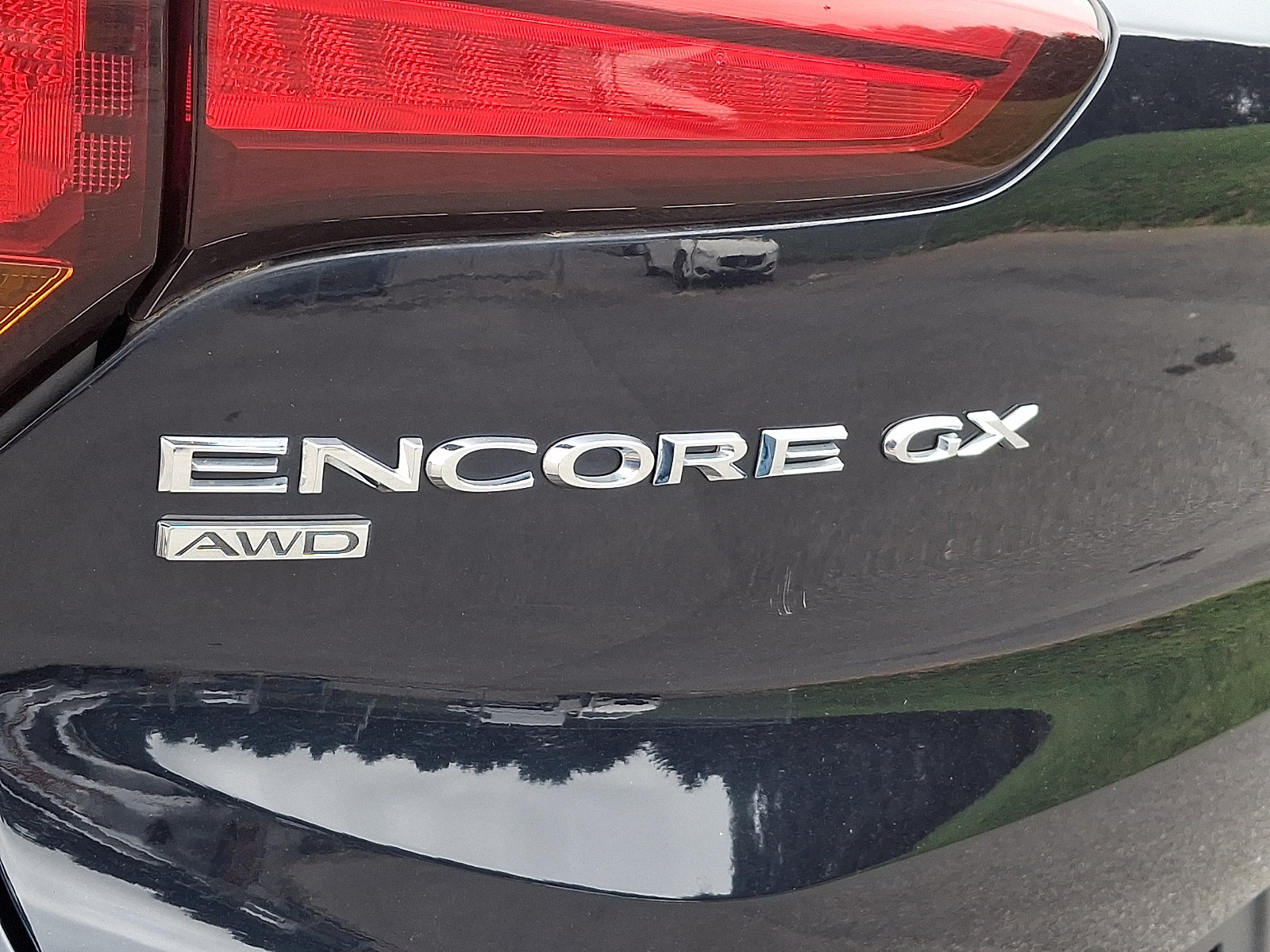 Used 2021 Buick Encore GX Essence w/ Advanced Technology Package AWD/4WD image 34