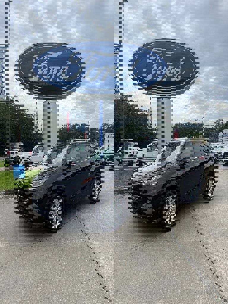 Used 2021 Toyota Highlander Limited image 1