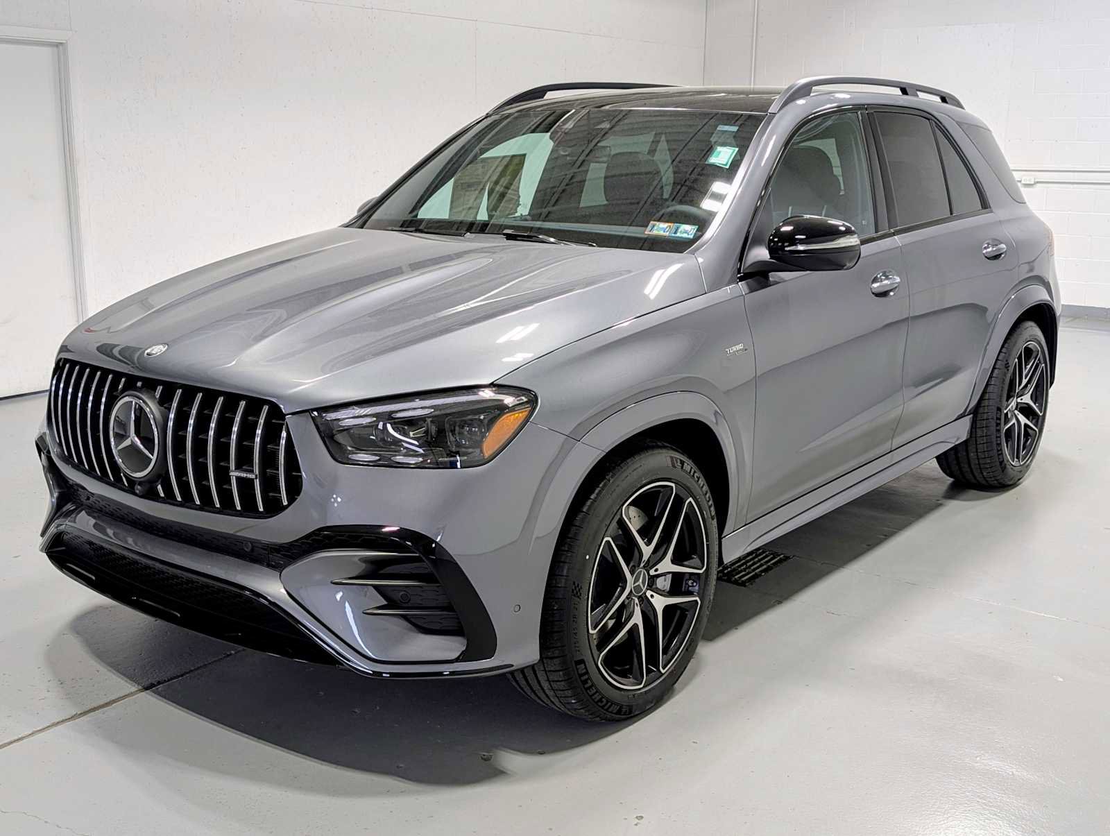 New 2026 Mercedes-Benz GLE 53 AMG 4MATIC image 1