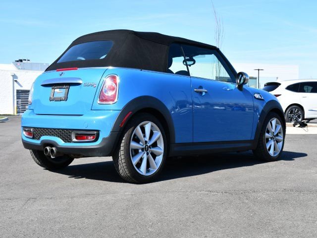 Used 2014 MINI Cooper S image 17