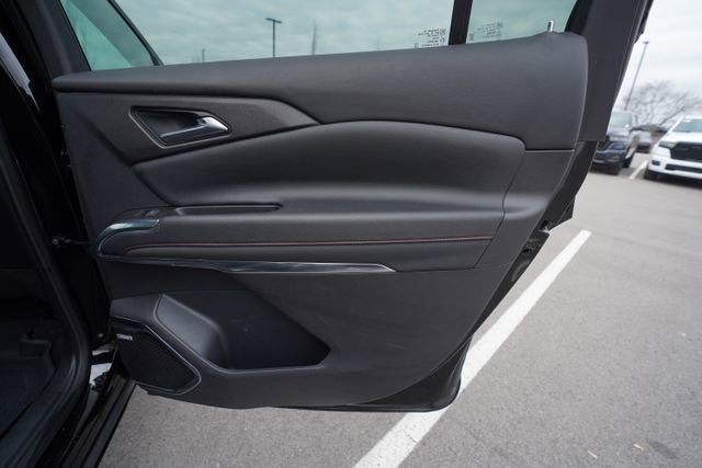 Used 2024 Chevrolet Traverse RS w/ LPO, Floor Liner Package image 23