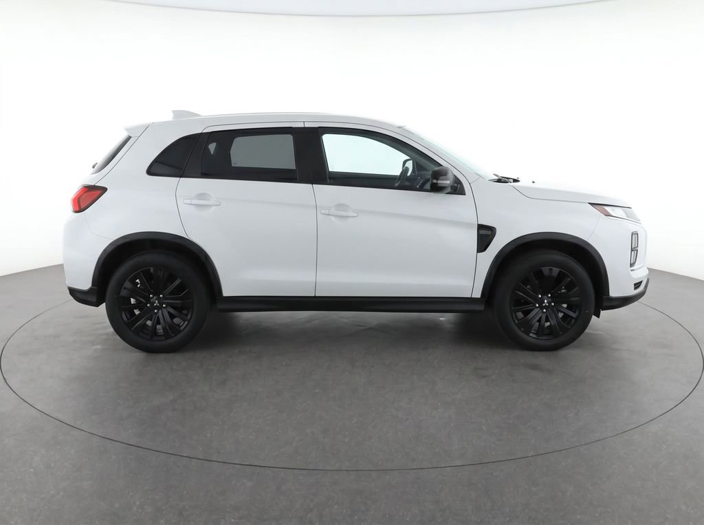 Used 2026 Mitsubishi Outlander Sport LE AWD/4WD image 8